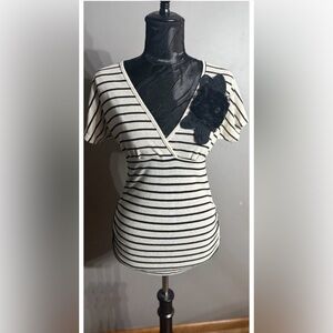 Heart 2 Heart Maternity Striped Wrap Top Black Cream Size Small